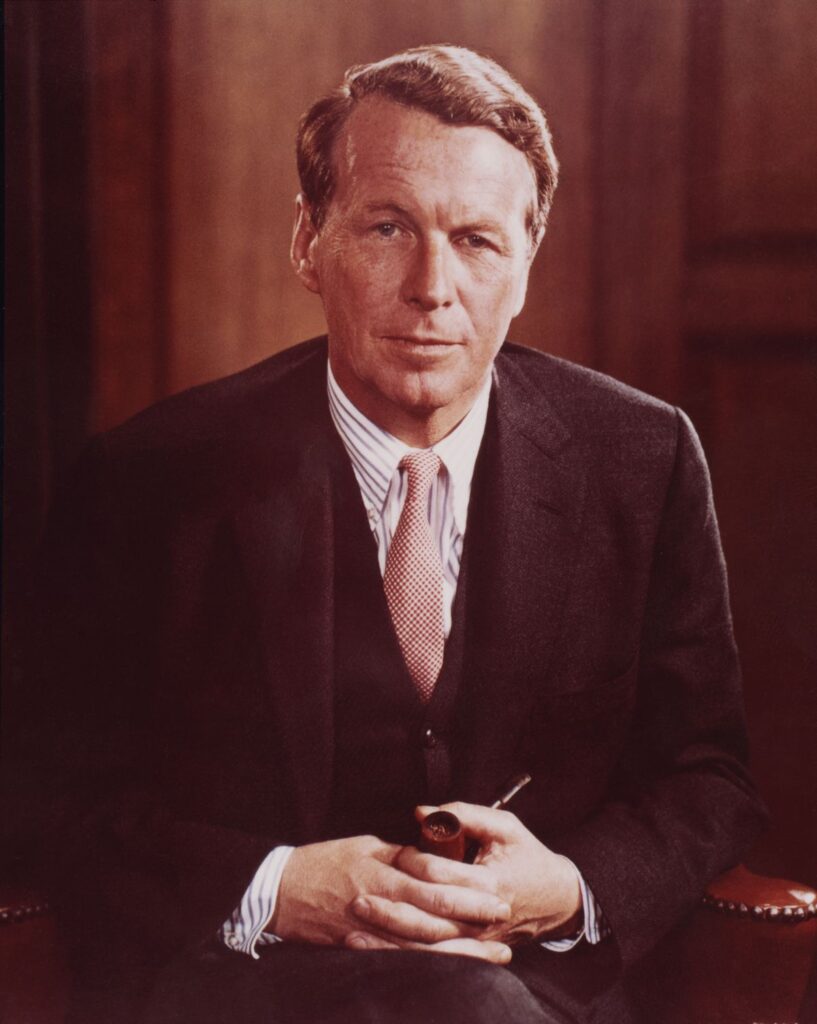 contratar redator - david ogilvy frase